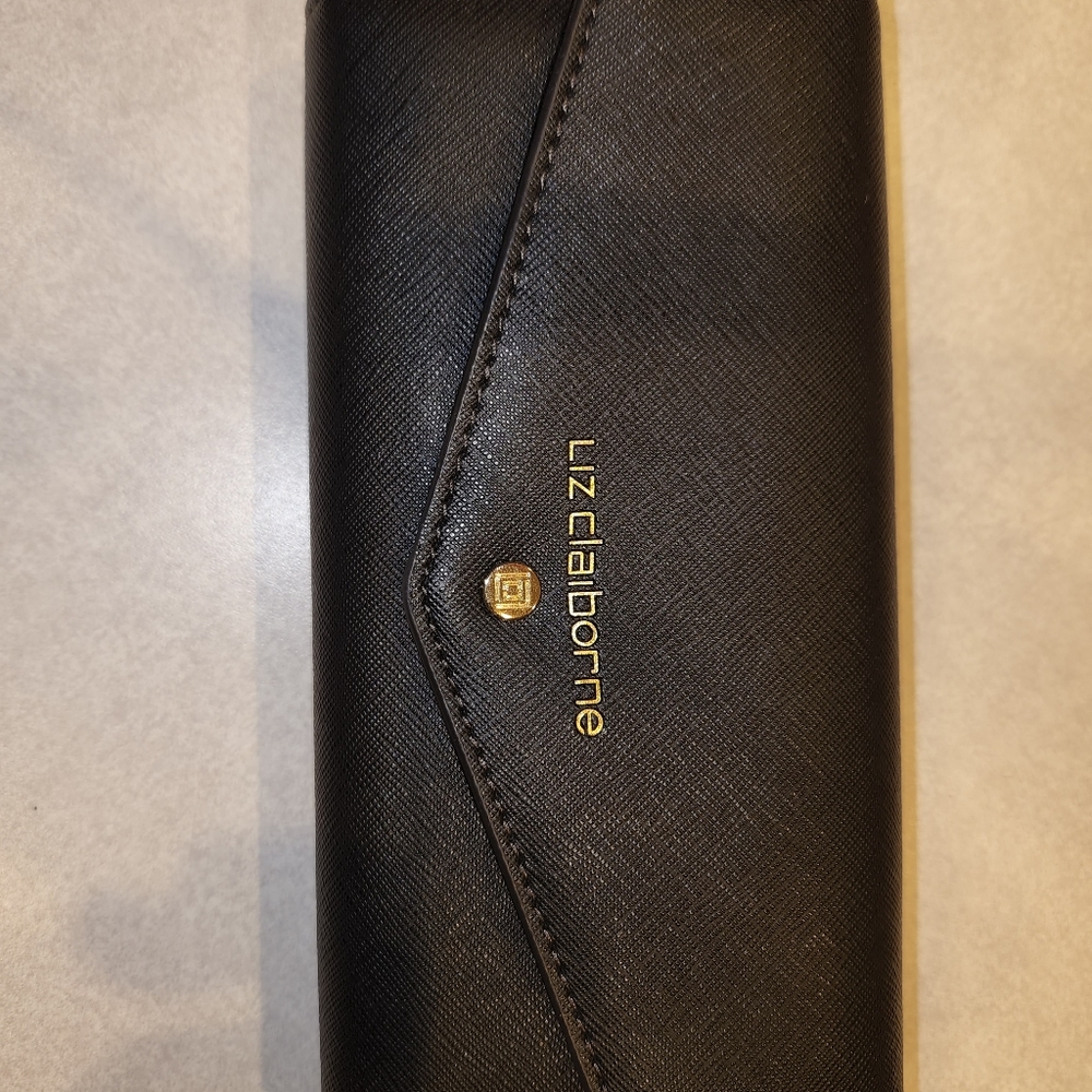 Liz Claiborne envelope wallet